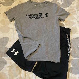 Boys Medium Under Armour Set
